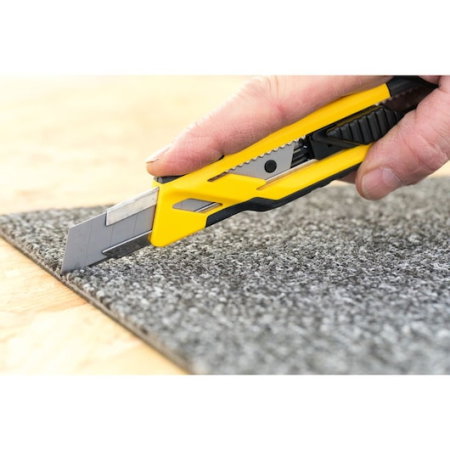 CUTTER GLISANT MANER BIMATERIAL 18mm CU 3 LAME STANLEYr [2]
