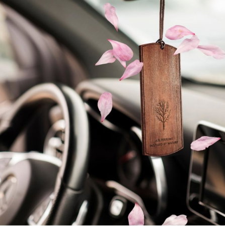 Odorizant Auto din Lemn Masiv K2 EVOS GRACE MADAM, Parfum Floral (Portocală, Lavandă, Ambră), Pandantiv Romantic [7]