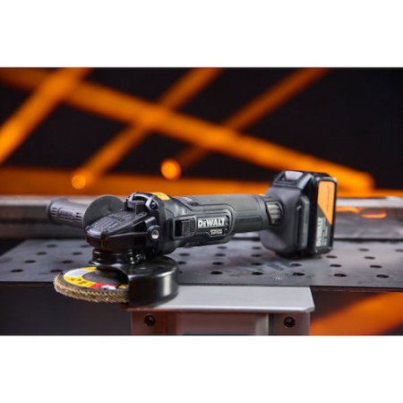 Polizor unghiular, cu motor fara perii DEWALTr x McLaren F1 Team 18V XRr 125 mm - 2 x 5Ah [8]