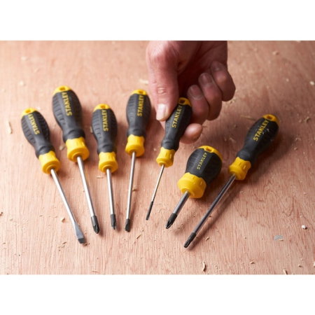 Surubelnita crestata STANLEYr CUSHION GRIPtm 3,5 mm x 75 mm [3]