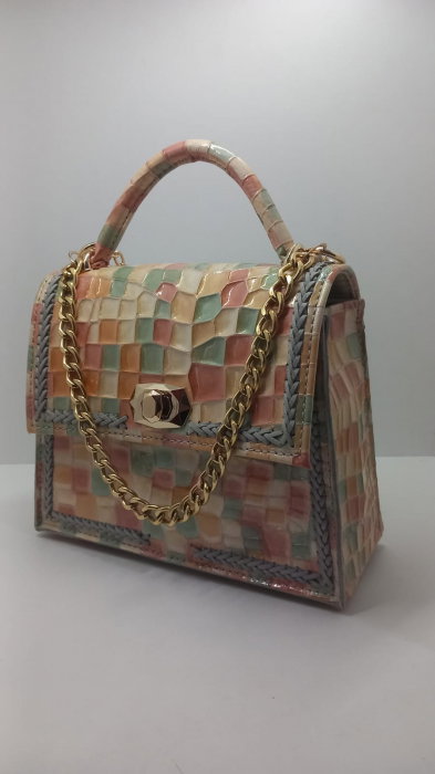 Geantă handmade din piele naturală mozaic pastel Titi Valenti [7]