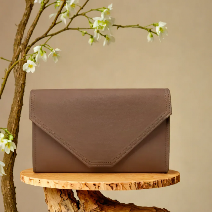 Plic de Damă din Piele Naturală Magnolia Beige [3]