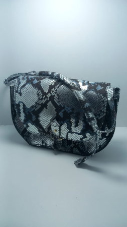 Geantă unicat snake silver-albastru handmade Atelier Edition vedere frontală – Azure Shadow Titi Valenti [10]