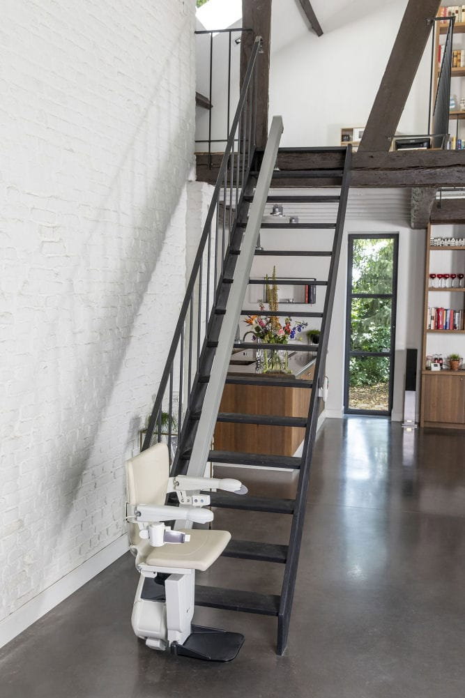 Scaun lift pentru scari interioare pentru persoane cu mobilitate redusa | Handicare 1100 [2]