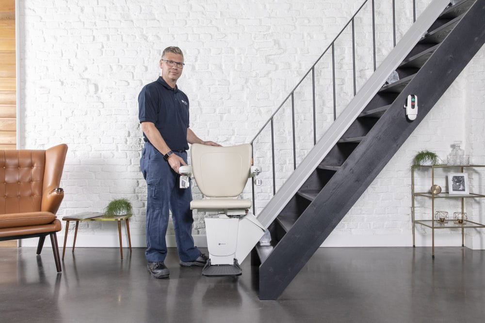 Scaun lift pentru scari interioare pentru persoane cu mobilitate redusa | Handicare 1100 [3]