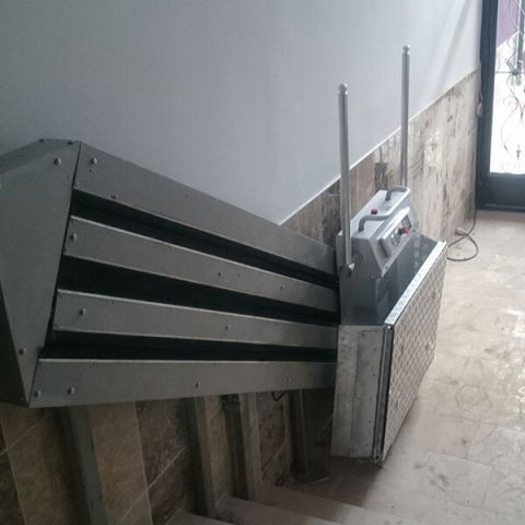 Lifturi pentru persoane cu dizabilitati - Lift / platformă inclinata pentru persoane cu dizabilități, 2.5 metri lungime | TRS-901-250