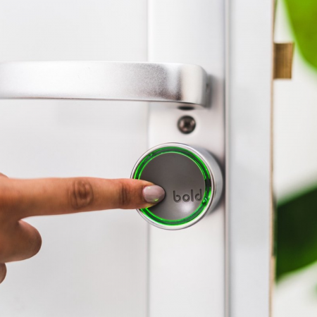 Cilindru SMART pentru usa intrare - Sistem keyless prin aplicatie [10]