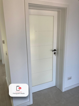 Usa cu toc reglabil PORTA VERTE HOME B5 - ST/DR [2]