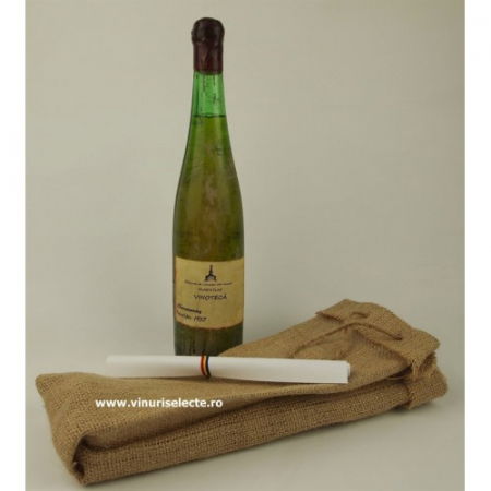 Tipuri de Vin - Chardonnay 1957 Murfatlar in cutie lemn