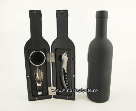 Accesorii vin - Cutie in forma de sticla cu 3 accesorii (tirbison, antipicurator si inel)