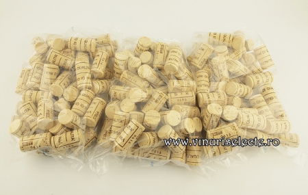 Accesorii vin - Dopuri pluta naturala pentru vinoteca 23 x 44 mm peste 7 ani