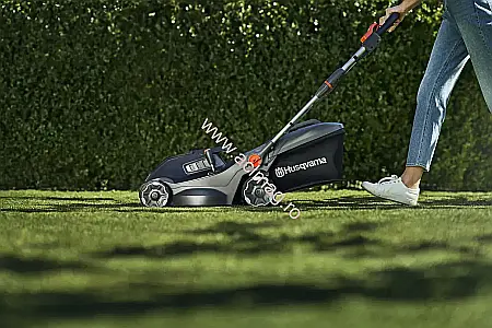 Masina de tuns gazon Husqvarna Aspire™ LC34-P4A (nu include acumulator și încărcător) [1]
