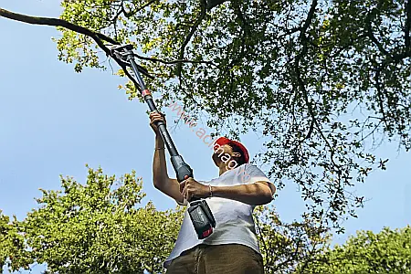 Ferastrau pentru crengi Husqvarna Aspire™ PE5-P4A (cu acumulator și încărcător) [2]