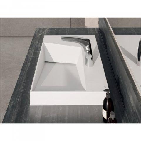 Lavoar pe blat din portelan cu orificiu pentru baterie Geometric Horizon 60 cm alb Roca [1]