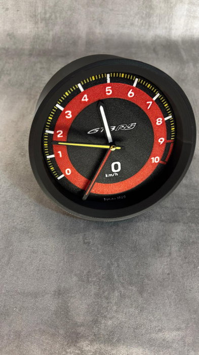 Ceas de birou GT3 RS inspirat din bord auto – printat 3D, design sport, 15 cm [5]