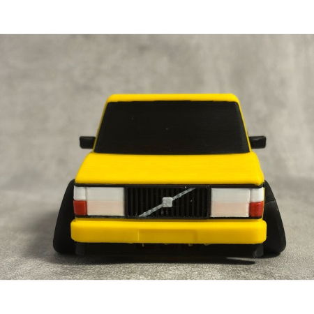 macheta-volvo-240-turbo-15cm-vista-frontala-grila.jpg [1]