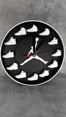 Ceasuri - Ceas de perete printat 3D, design sneakers, decor streetwear modern