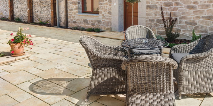 Dale Bradstone Travero [2]