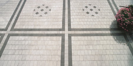 Semmelrock - Pavaj La Linia