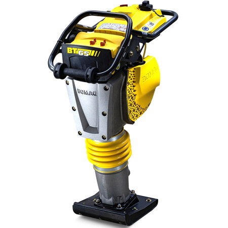 Închirieri Utilaje - Mai compactor Bomag