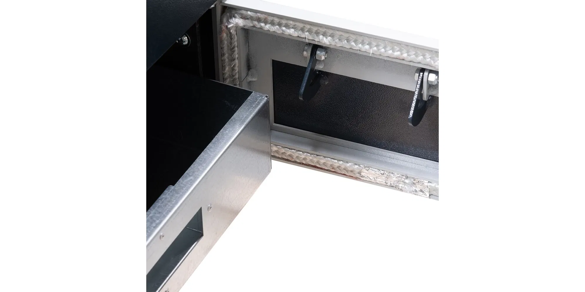 Pachet centrală pe lemne HeizTech 28 kW, controler Engo, pompă, termoventil ESBE, vas 24L și termoregulator tiraj [10]