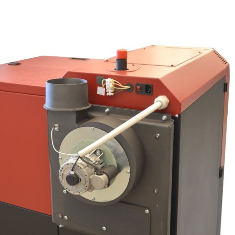 Centrala mixtă lemn/peleti Termax Tera 28 kW – 185 mp, buncar 95 kg, eficiență 92% [7]