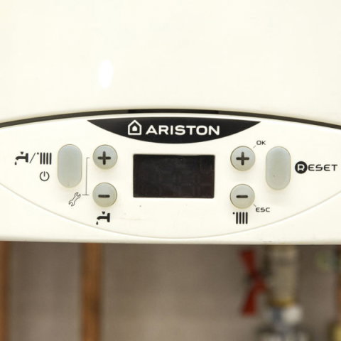 Centrala termica in condensare Ariston HS Premium 24 kW Kit Evacuare Inclus [3]