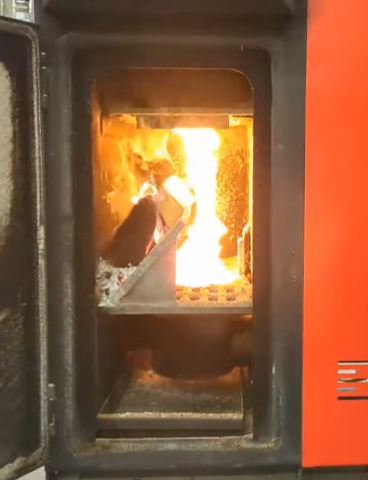 Pachet cazan pe peleți THERMOFLUX PELLING cu termostat Wi-Fi [6]