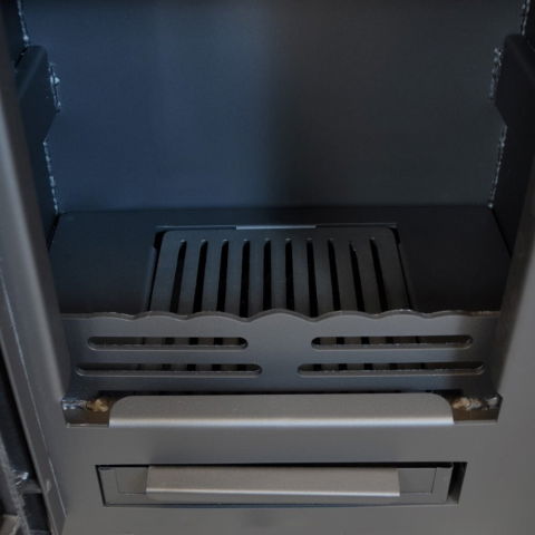 Pachet soba pe lemn Termax Vesta cu picior, 9.47 kW, randament 84.32%, 60 m², Negru, set accesorii, aspirator cenusa si suport lemne foc metalic Termax XL [6]