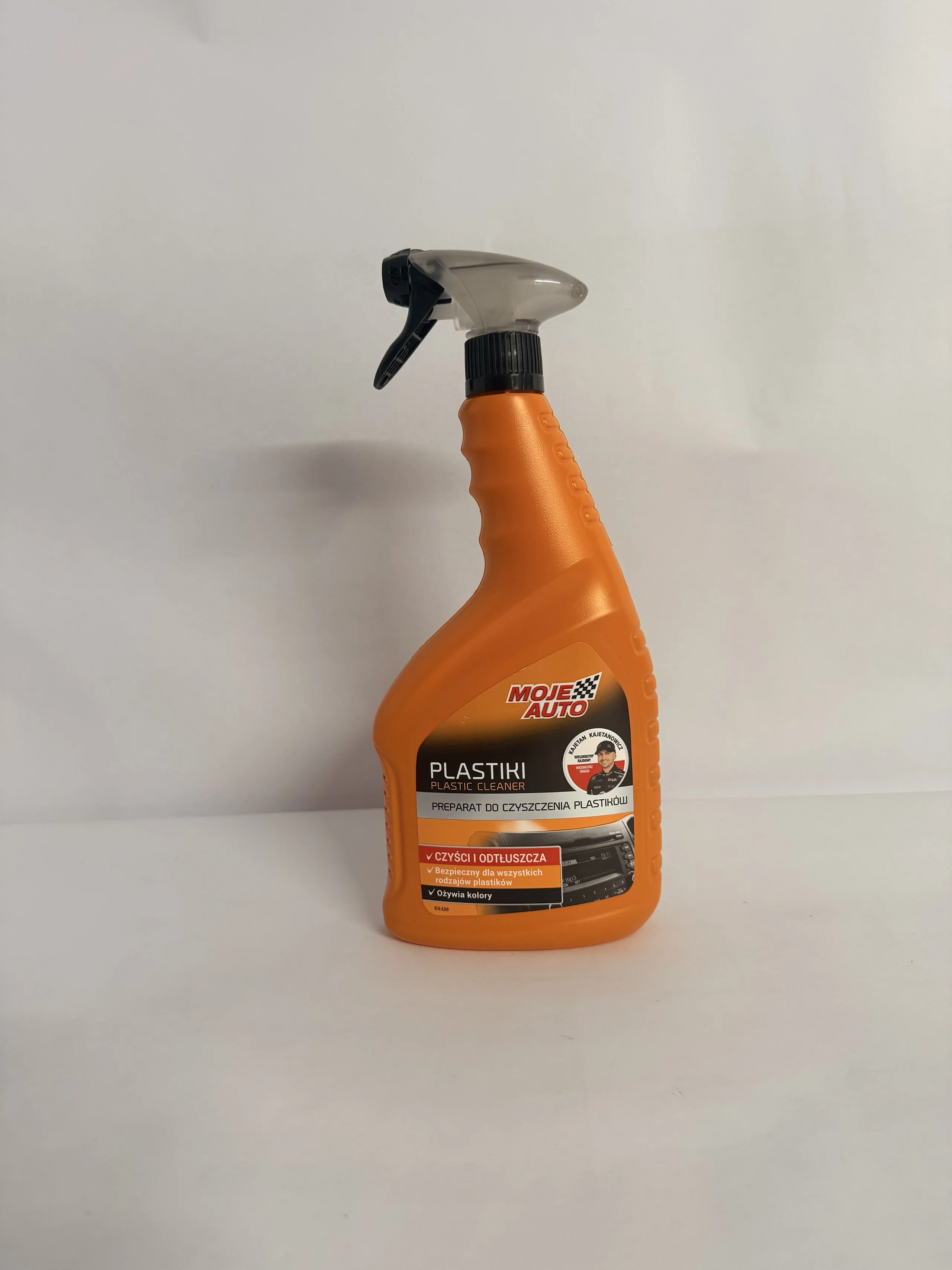 Pulverizator-curatare-plastic-750ml-Moje-Auto [2]