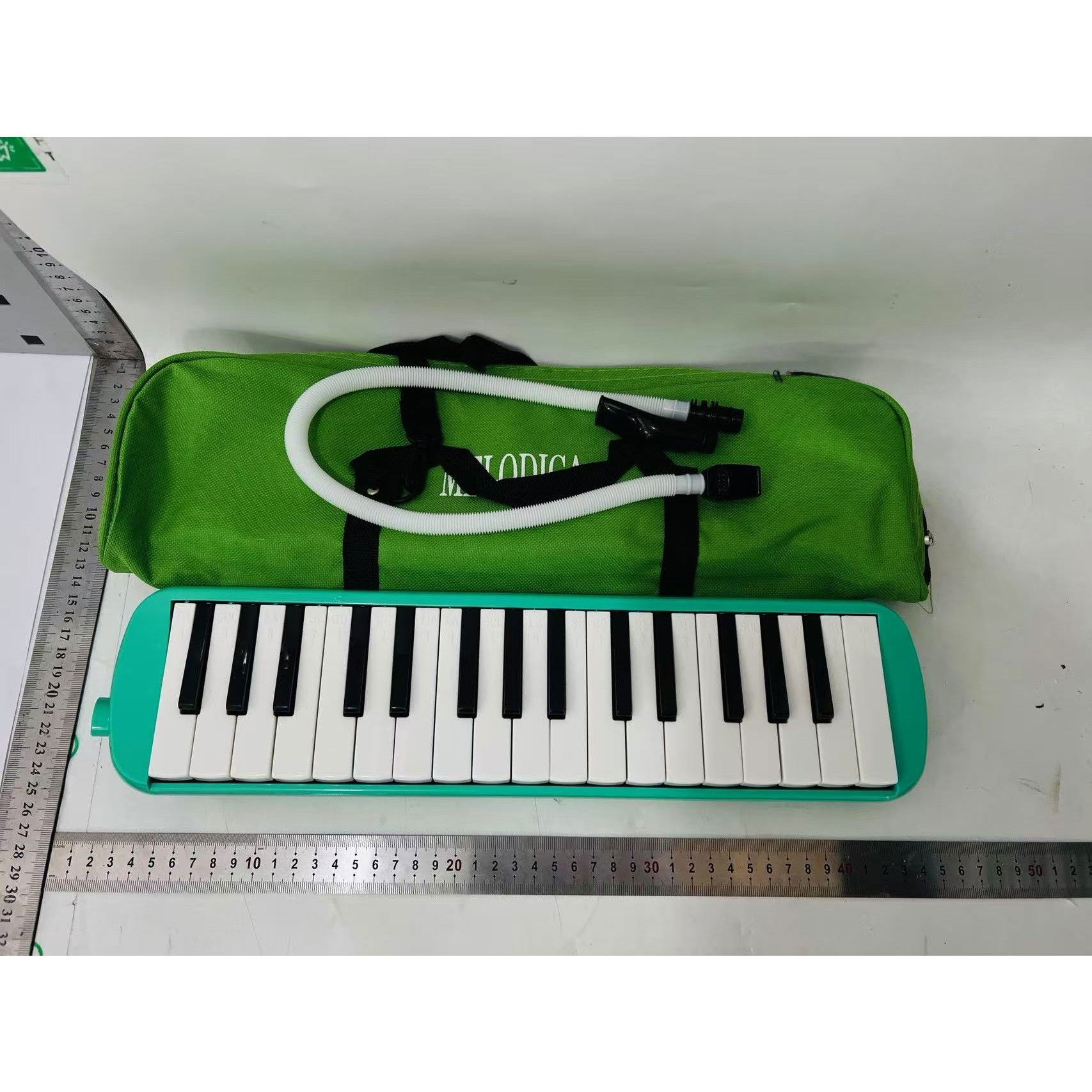 Muzicuta Melodica 32 Clape, Flippy, din ABS, pentru Incepatori, 45 x 13 x 7 cm, Include Husa si Suflator, Verde [4]