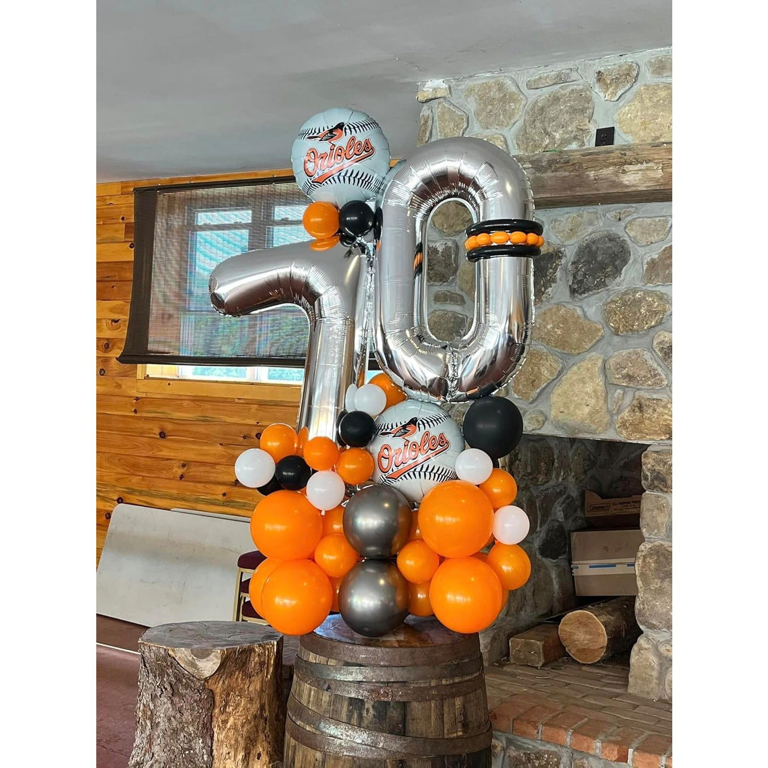 Balon din Folie Metalizata, Flippy, Figurina Cifra, Tema Aniversare 80 cm, Ambalaj Individual, Pai inclus, Umflare cu Aer sau Heliu, Argintiu, Cifra 7 [4]