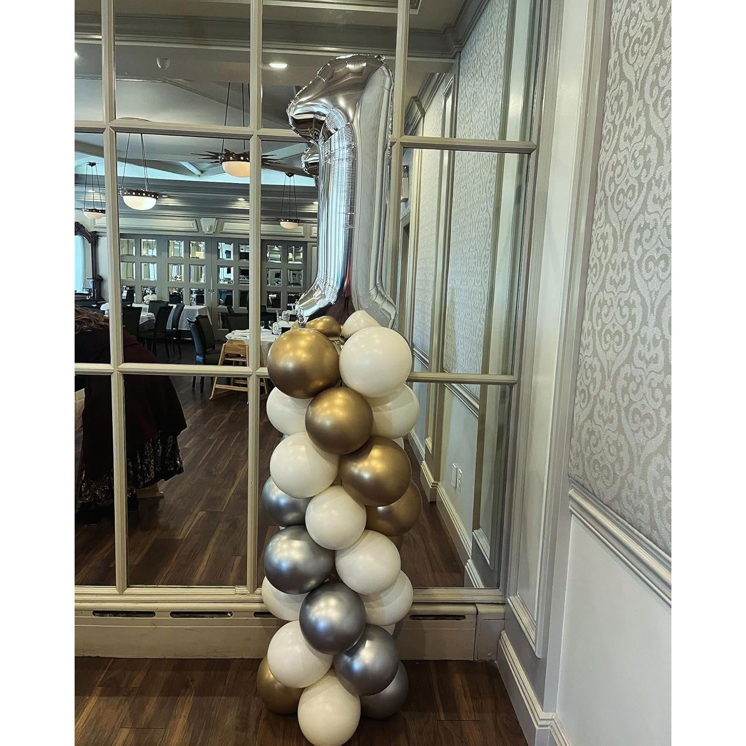 Balon din Folie Metalizata, Flippy, Figurina Cifra, Tema Aniversare 80 cm, Ambalaj Individual, Pai inclus, Umflare cu Aer sau Heliu, Argintiu, Cifra 1 [6]