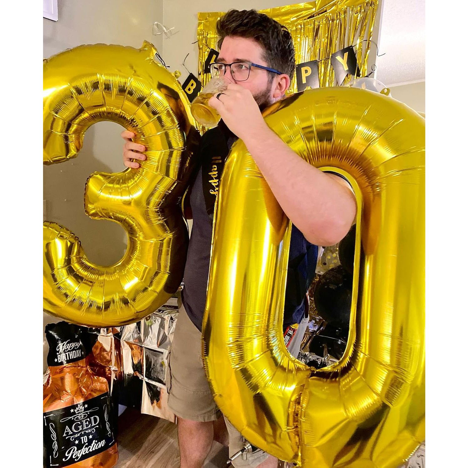 Balon din Folie Metalizata Flippy, Figurina Cifra, Tema Aniversare 80 cm, Ambalaj Individual, Pai inclus, Umflare cu Aer sau Heliu, Auriu, Cifra 3 [8]