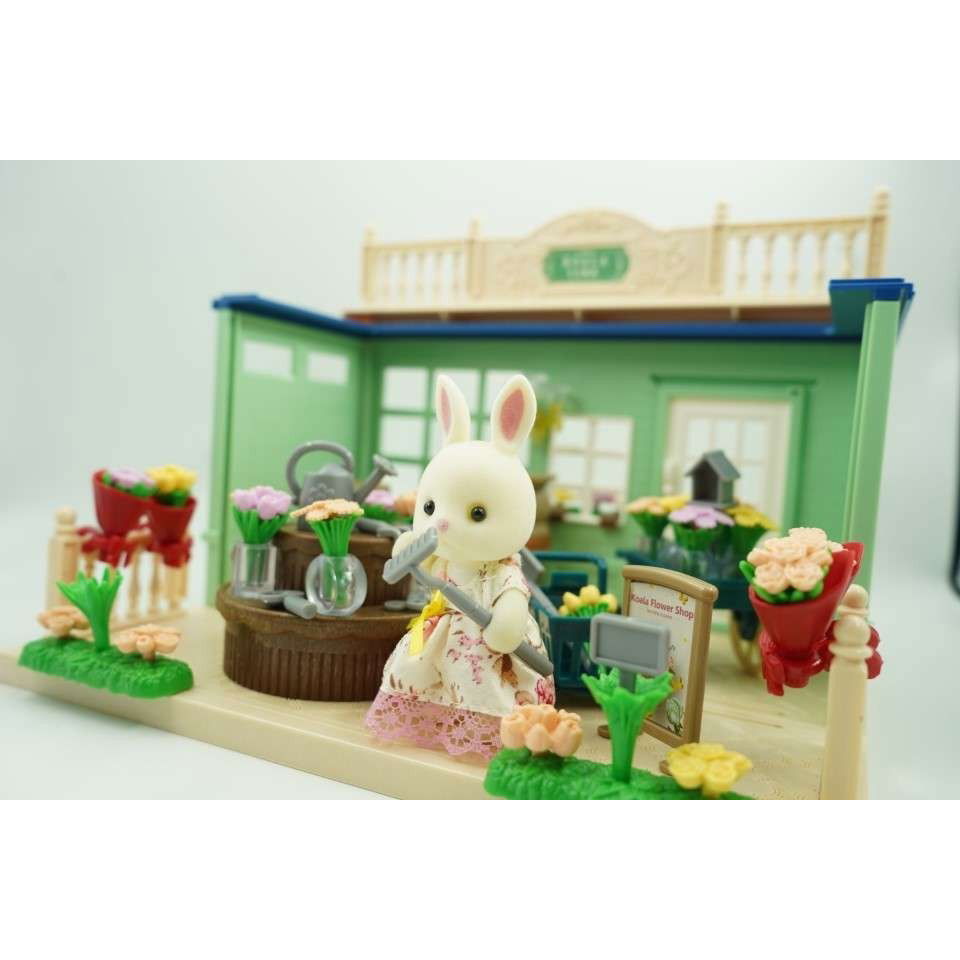 Casa de papusi, magazin cu flori, cu mobilier si figurine [5]