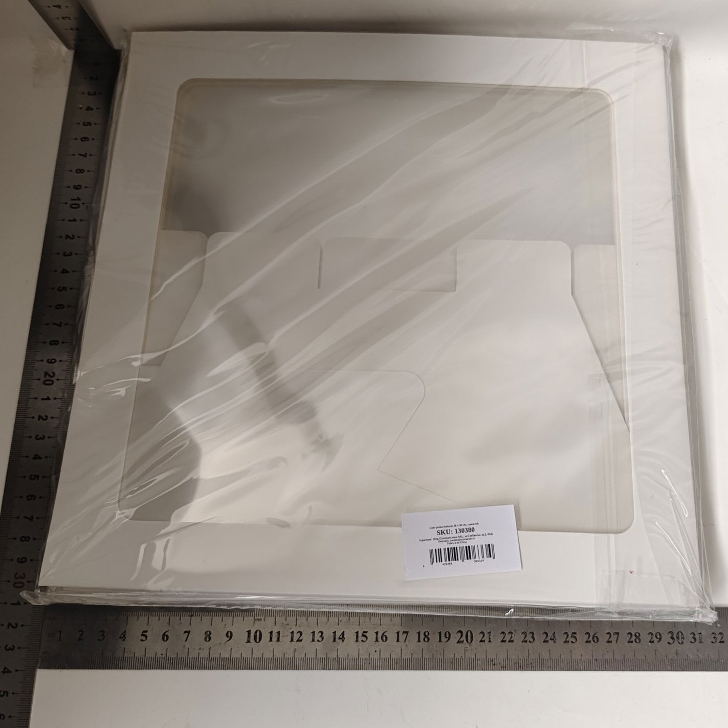 Set 4 Cutii pentru Baloane, Flippy, Model Simplu, Tematica Aniversare, Cuburi Decorative din Plastic, Accesorii pentru Petrecere, 30 x30 cm, Transparente Contur Alb [5]