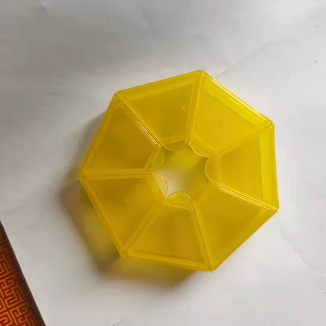 Cutie separator medicamente cu zilele saptamanii, Flippy, Plastic, 7 compartimente, Galben [3]