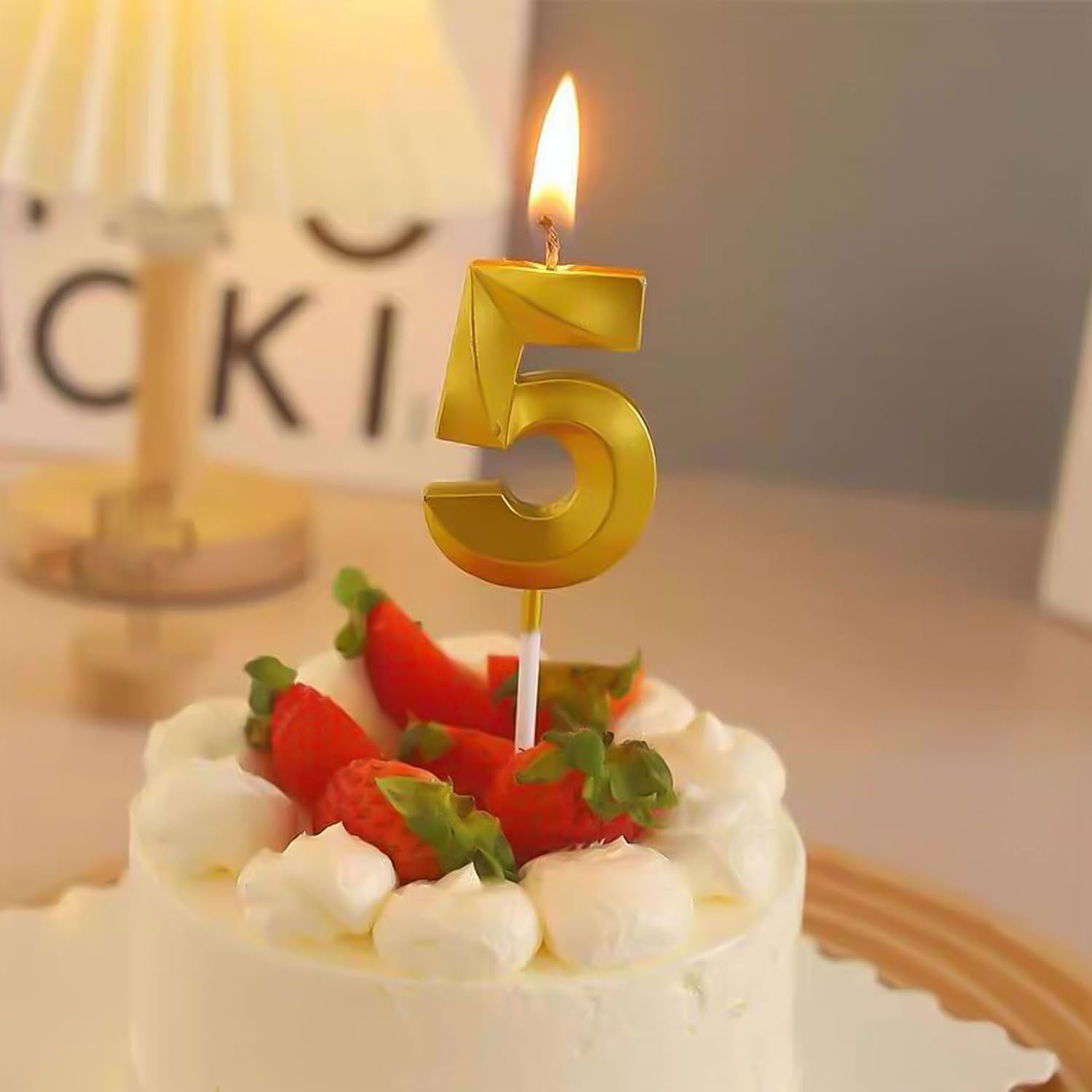 Lumanari si Toppere - Lumanare Cifra 5, Flippy, Model Diamond, 5 x 3.4 cm, Auriu