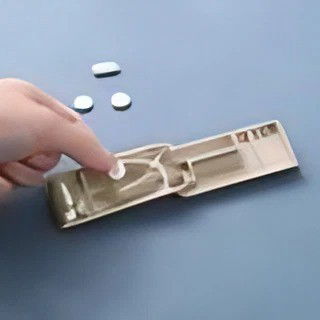 Dispozitiv taiere si depozitare medicamente, Flippy, Bej, Plastic, 8 x 4 x 1.8 cm [4]