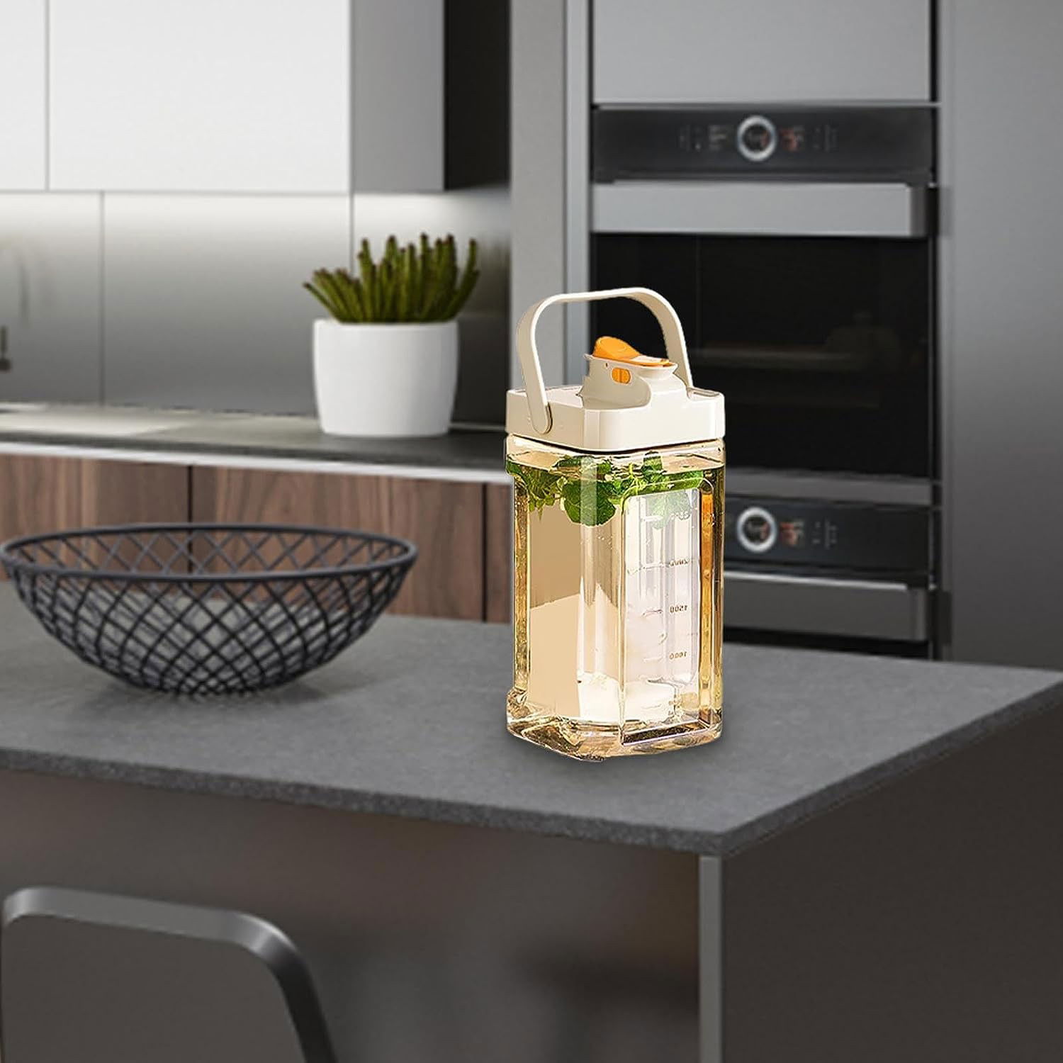 Dozator portabil pentru bauturi Flippy, 3.5 litri, capac etans, duza deschidere/inchidere, recipent din plastic, gradat, filtru, maner, 29.7 x 14.1 x 14.4 cm, pentru diverse bauturi, alb [10]