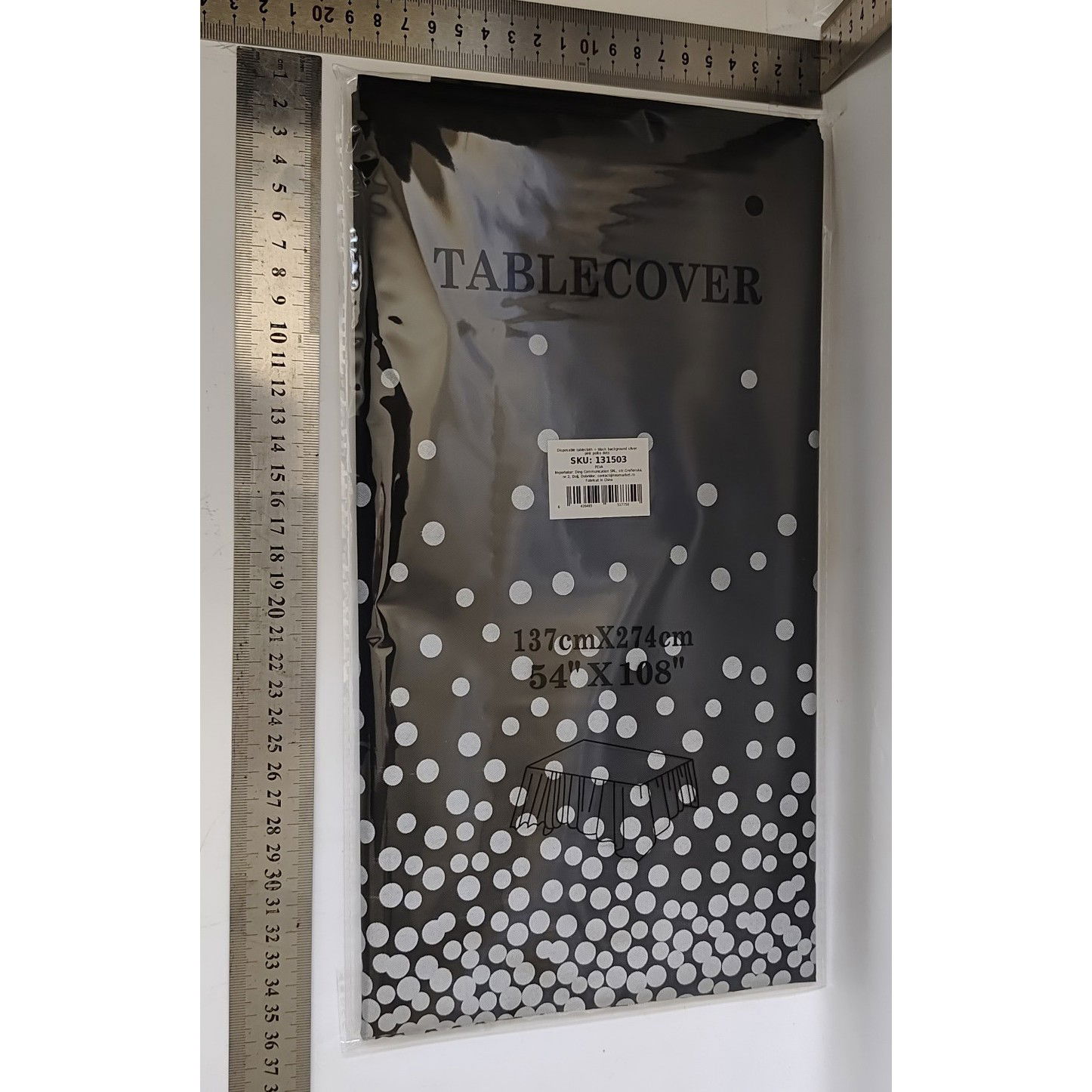 Fata de Masa, Flippy, din PEVA, Imprimeu Buline Argintii, 137 x 274 cm, Impermeabila, Fara Pete, Curatare Rapida, Negru [6]