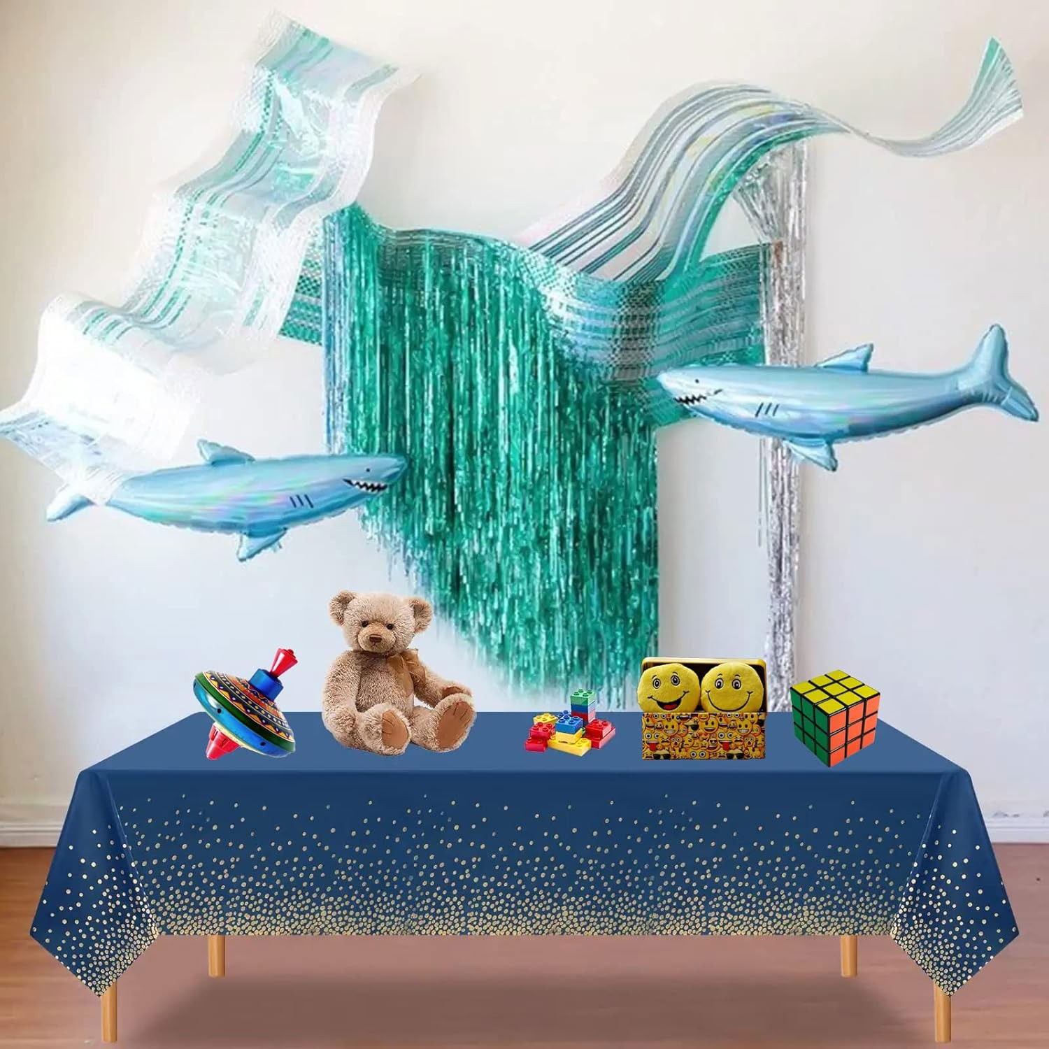 Fata de Masa, Flippy, din PEVA, Imprimeu Buline Aurii, 137 x 274 cm, Impermeabila, Fara Pete, Curatare Rapida, Albastru Inchis [4]