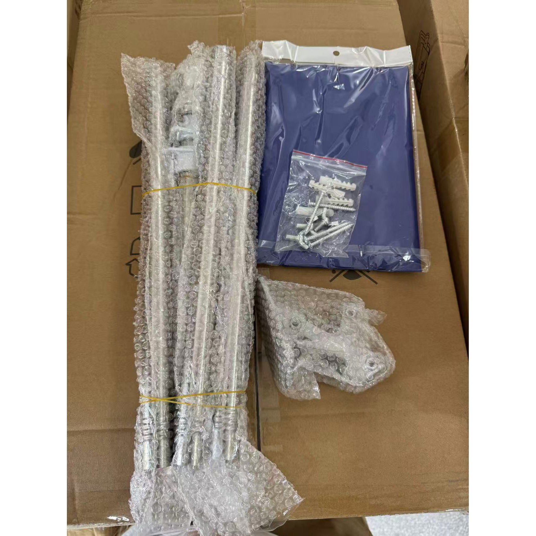 Kit Steagul Romaniei, Flippy, Catarg 1.8 m, Suport Perete, Steag, Tricolor [5]