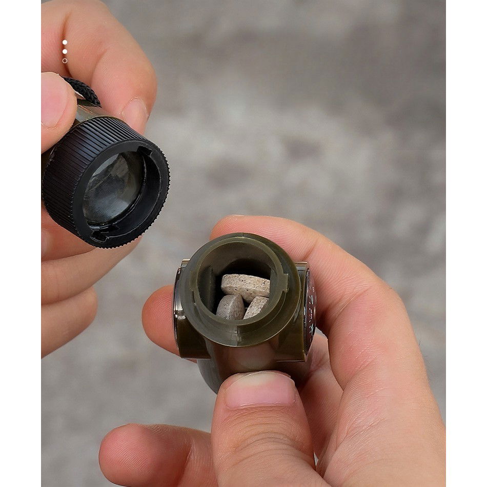 Kit supravieturie Flippy, Fluier multifunctional 7 in 1, pentru drumetii, hiking, lupa, fluier, termometru, depozitare pastile, busola, din material ABS, cu snur, 9,7 x 2,8 cm, verde [4]