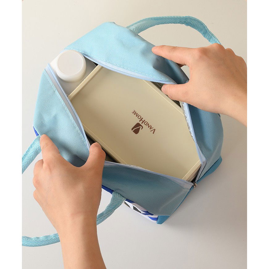 Geanta Termoizolanta pentru Copii, Flippy, 23x13x19 cm, Model Imprimeu Catel, din Folie de Aluminiu si Panza Oxford, Albastru/Alb [10]