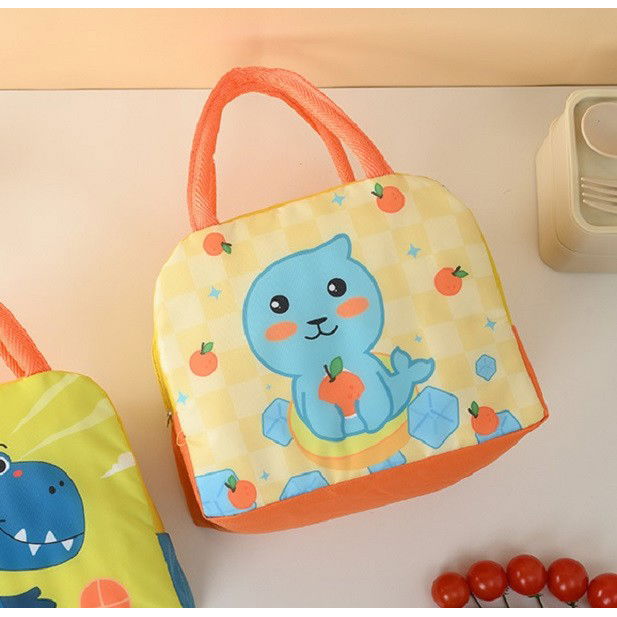 Geanta Termoizolanta pentru Copii, Flippy, 23x13x19 cm, Model Imprimeu Foca, din Folie de Aluminiu si Panza Oxford, Galben/Portocaliu [4]