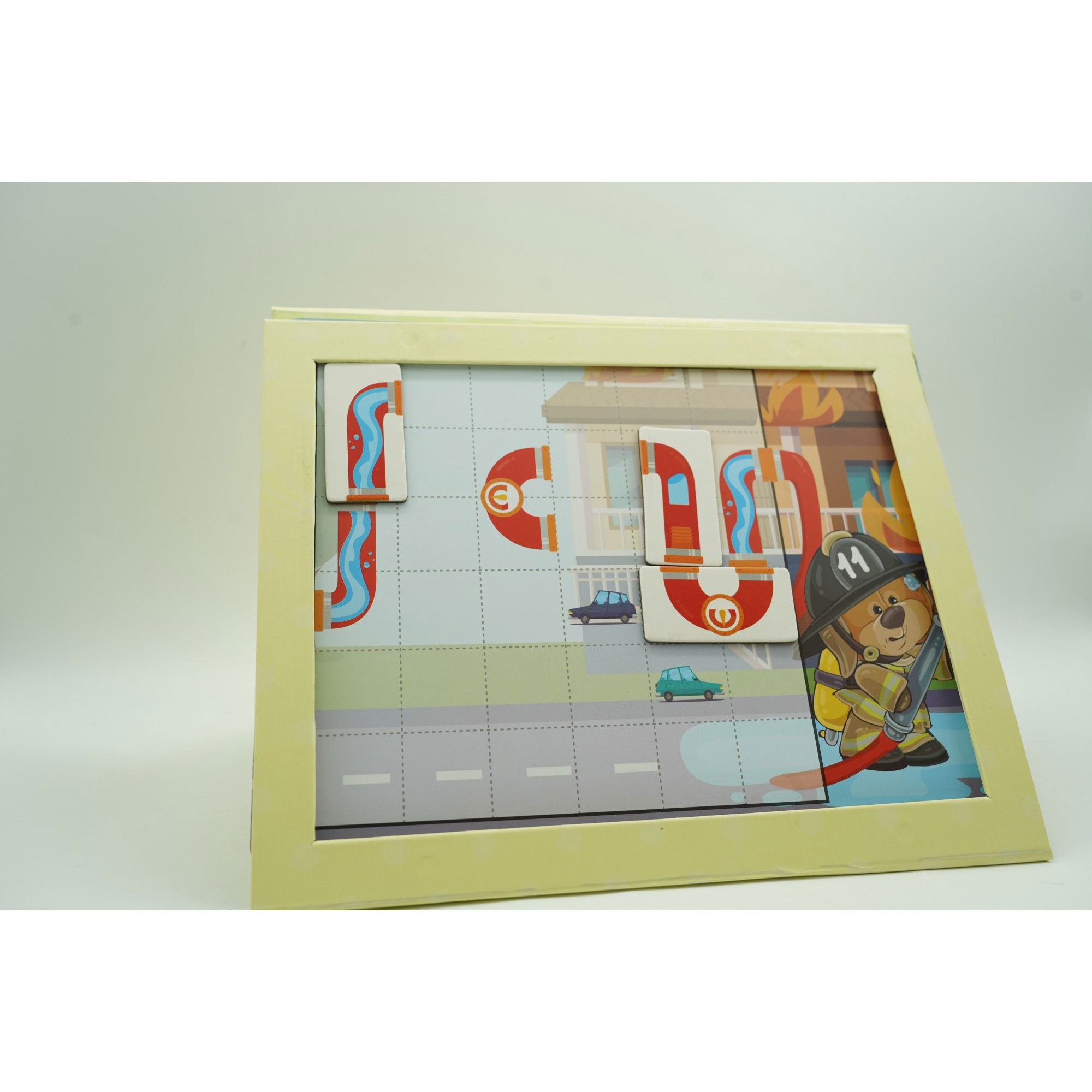 Joc educativ magnetic de interconectare, micul pompier, 15 nivele, 9 carti, pentru copii, +3 ani, multicolor [8]