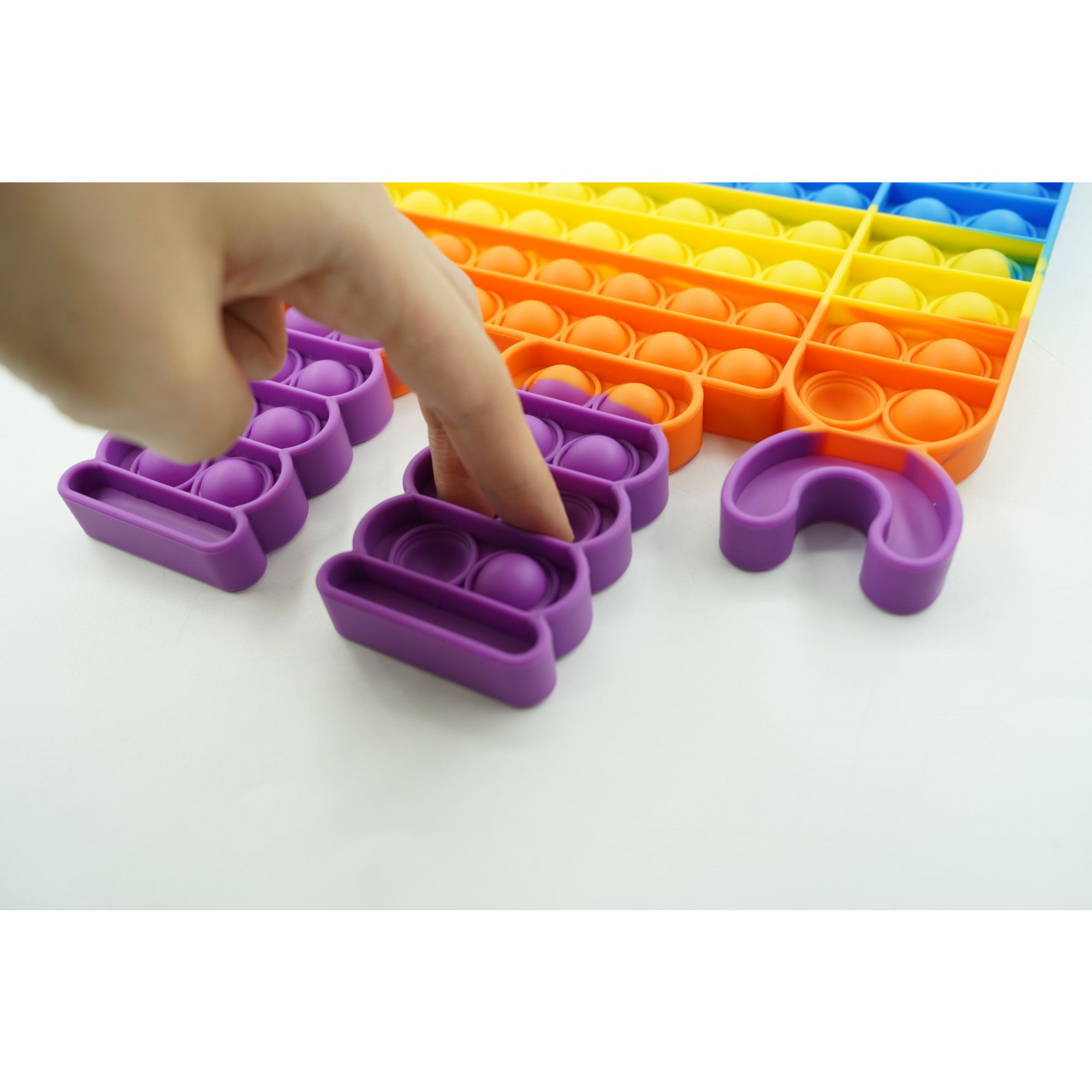 Jucarie antistres din silicon Flippy, Pop it Now and Flip It ,Robot ,Multicolor ,Model 3 [6]