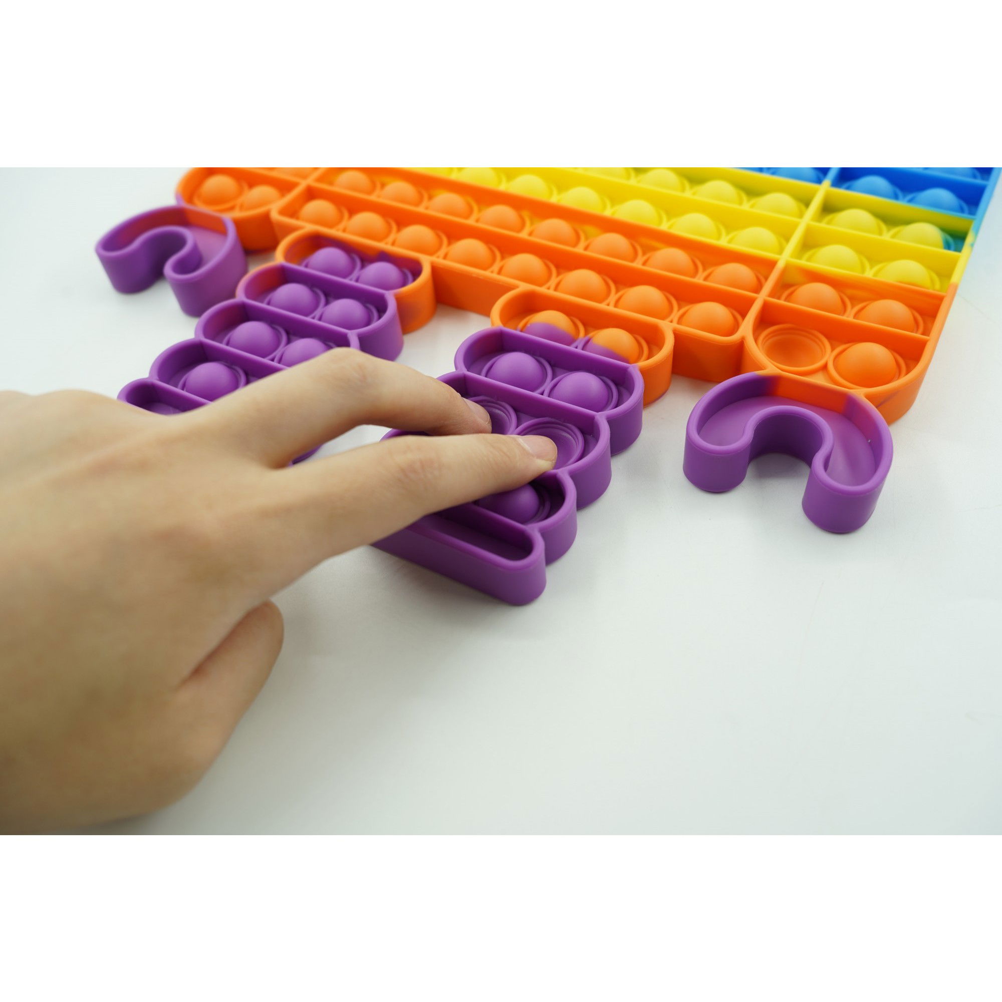 Jucarie antistres din silicon Flippy, Pop it Now and Flip It ,Robot ,Multicolor ,Model 3 [7]