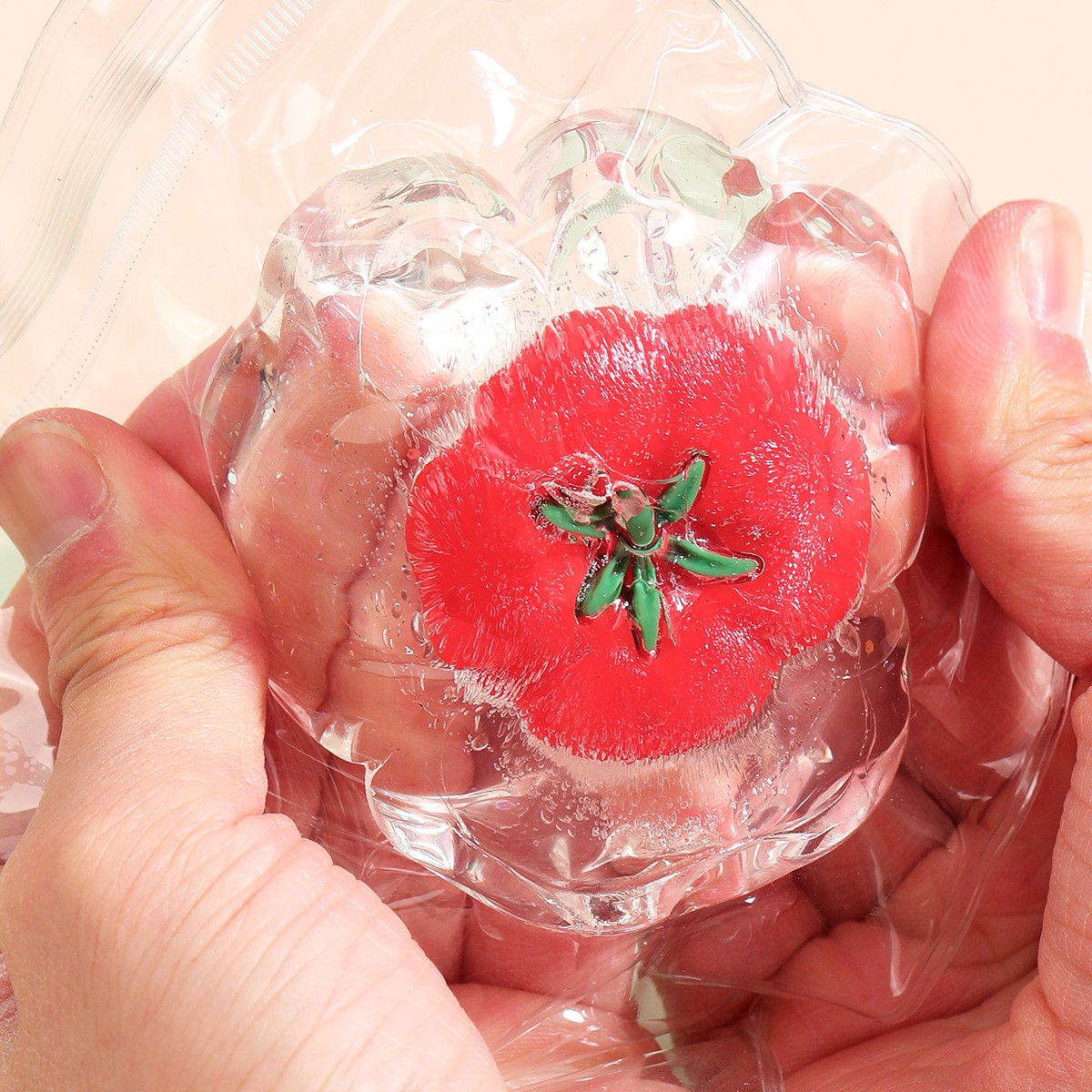 Jucarie Antistres Squishy, Flippy, Labuta de Pisica Pufoasa, cu Revenire Lenta, 7 x 6.5 cm, Model Legume, Multicolor [8]